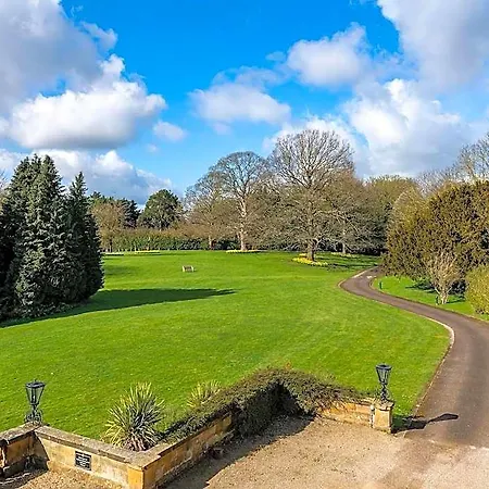 Rudby Hall 4*